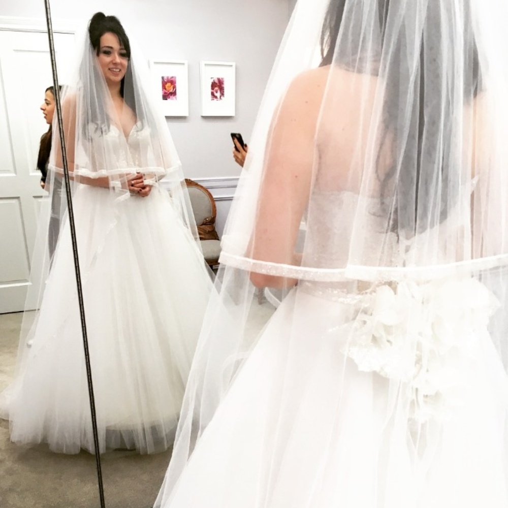 Never Worn Pnina Tornai Wedding Dress